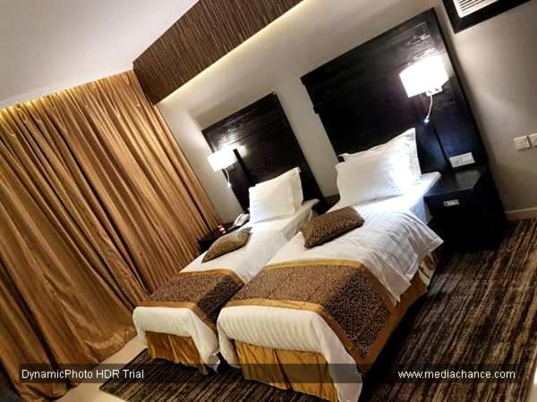 Popular attractions Area Nearby Property
